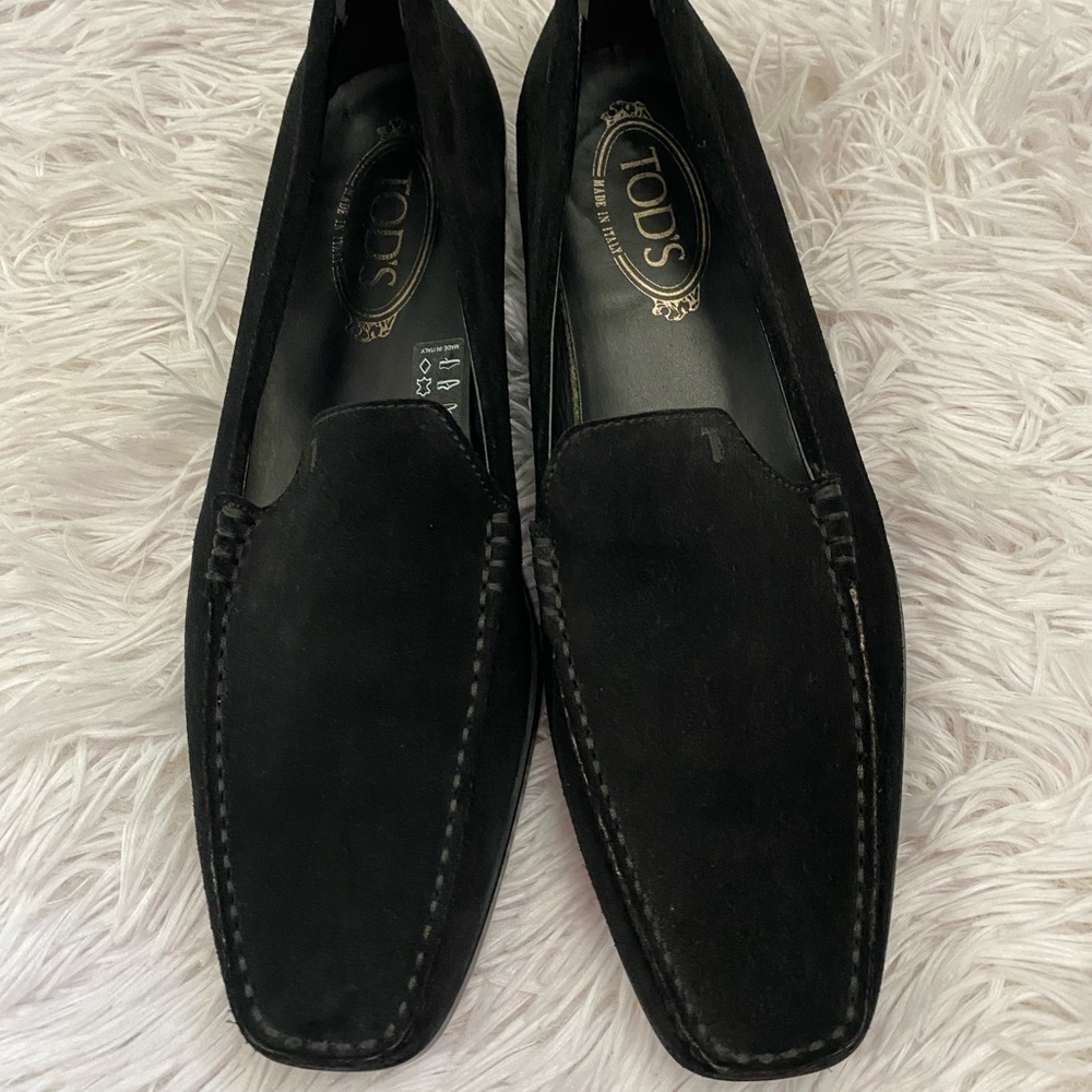 Tod’s Black Suede Driving Loafers Size 41